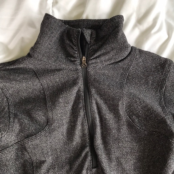 Lululemon long sleeved quarter zip - Picture 2 of 4